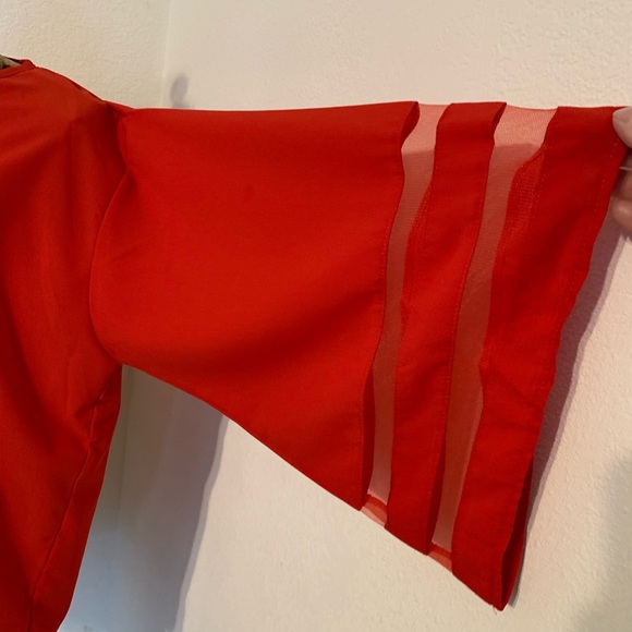 Blouse - Picture 2 of 4